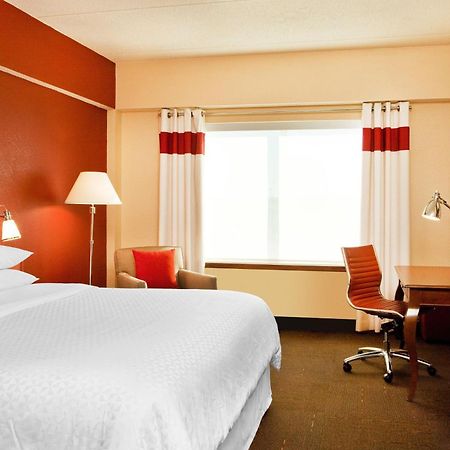 Four Points By Sheraton Louisville Airport Esterno foto