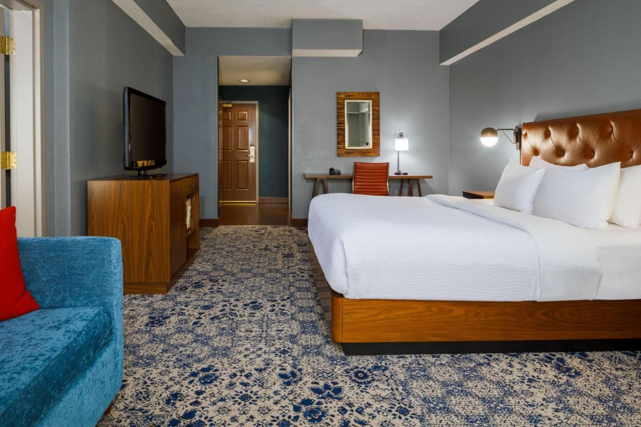 Four Points By Sheraton Louisville Airport Esterno foto