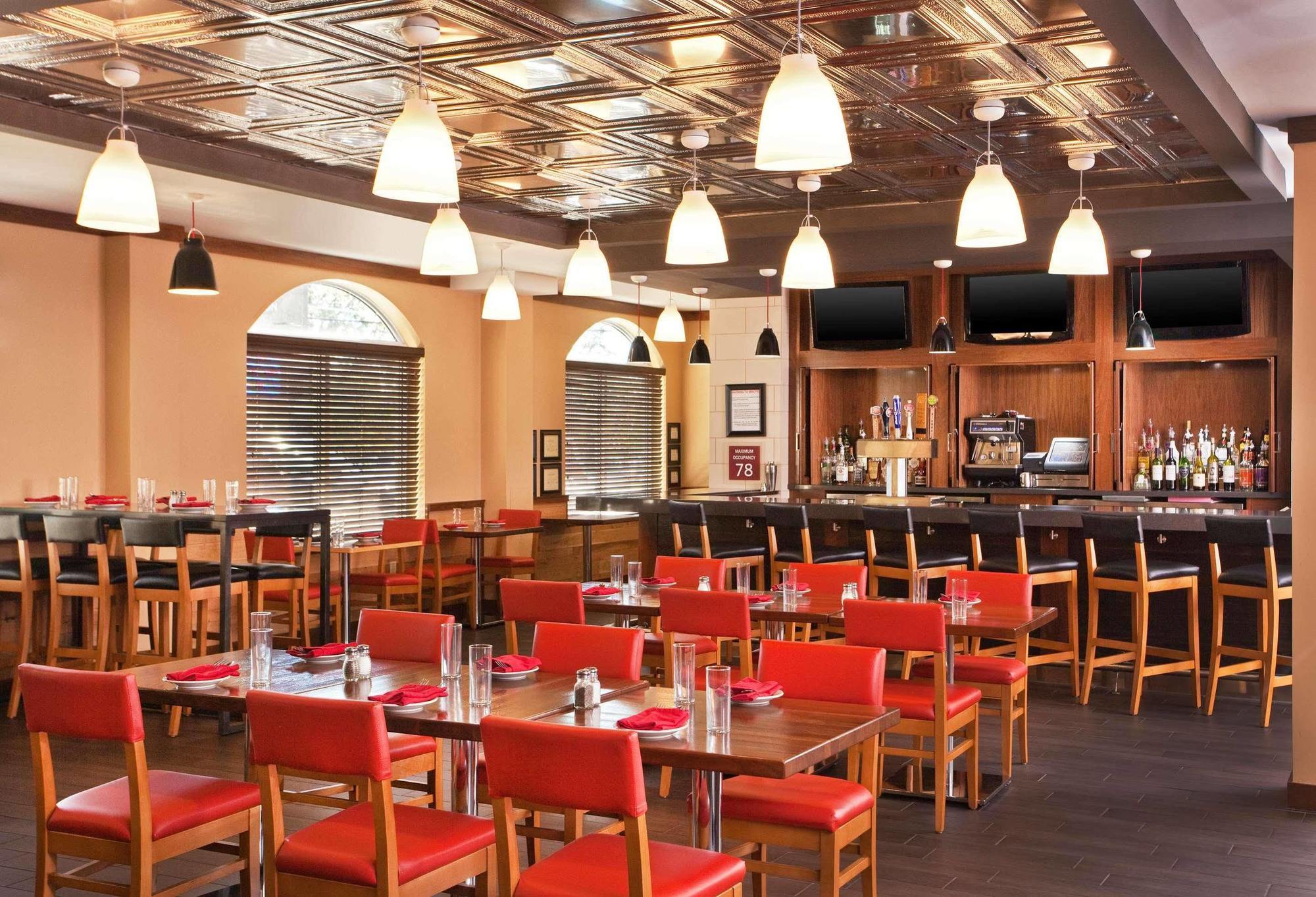 Four Points By Sheraton Louisville Airport Esterno foto