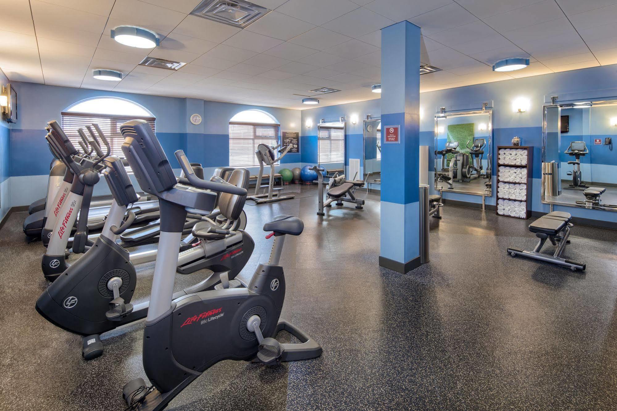 Four Points By Sheraton Louisville Airport Esterno foto